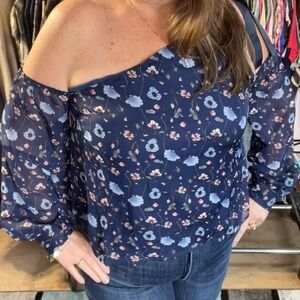 Soncy Floral Off-Shoulder Blouse Navy Blue Floral-
Sz 1 (14/16)